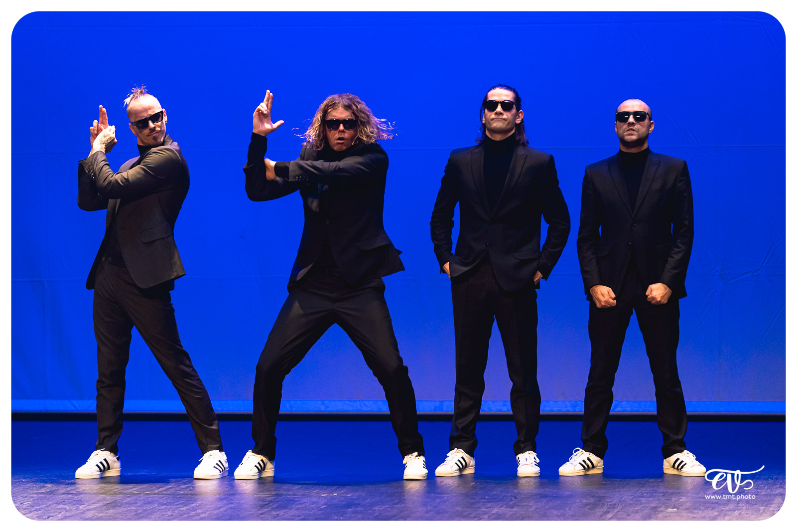 SERIOUSLY FUNNY (FAIR PLAY CREW)